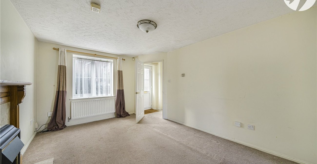 2 bedroom house for sale in Northfleet | Robinson Michael & Jackson