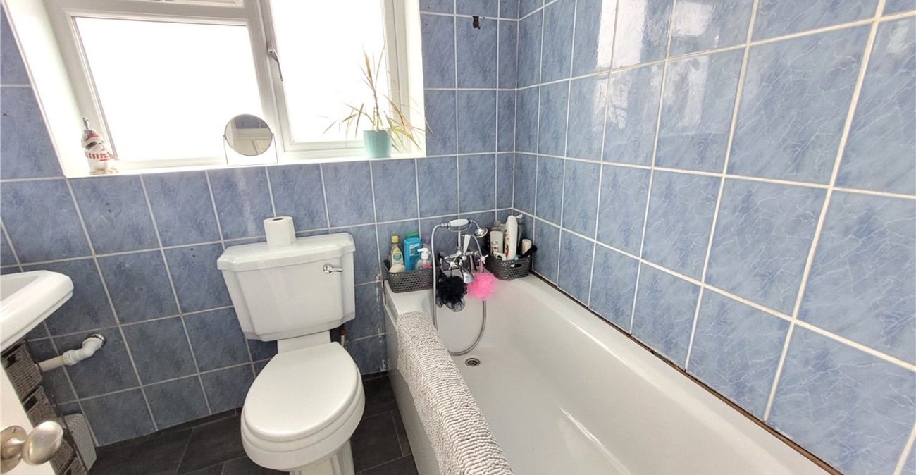 2 bedroom house for sale in South Orpington | Robinson Jackson