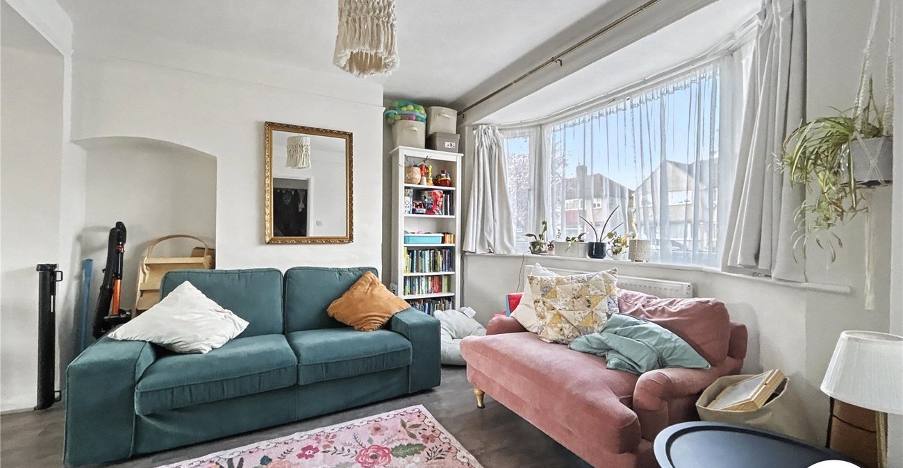3 bedroom house for sale in Sidcup | Robinson Jackson