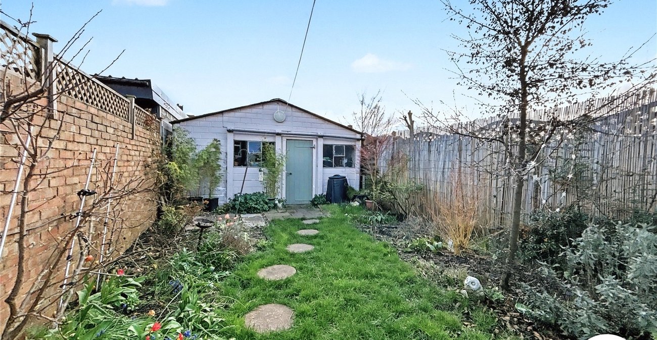 3 bedroom house for sale in Sidcup | Robinson Jackson