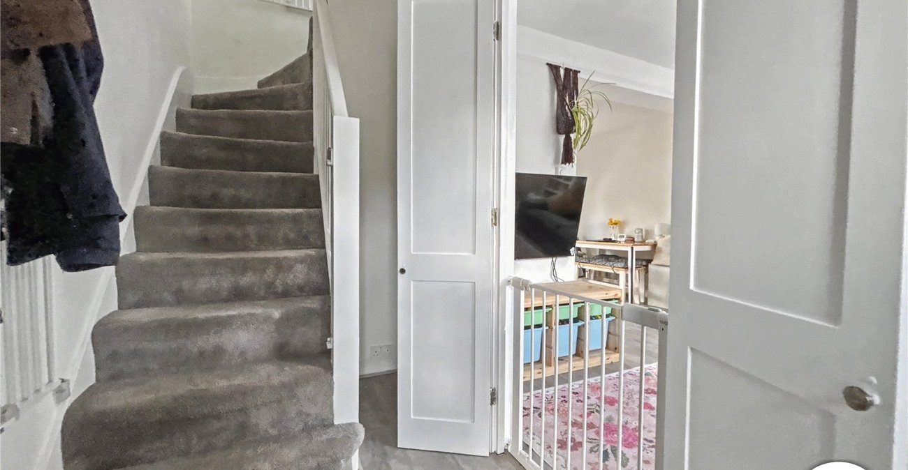 3 bedroom house for sale in Sidcup | Robinson Jackson