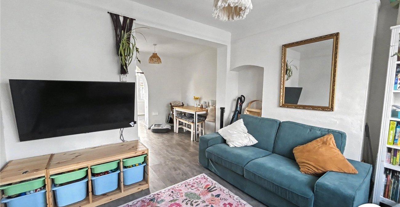 3 bedroom house for sale in Sidcup | Robinson Jackson