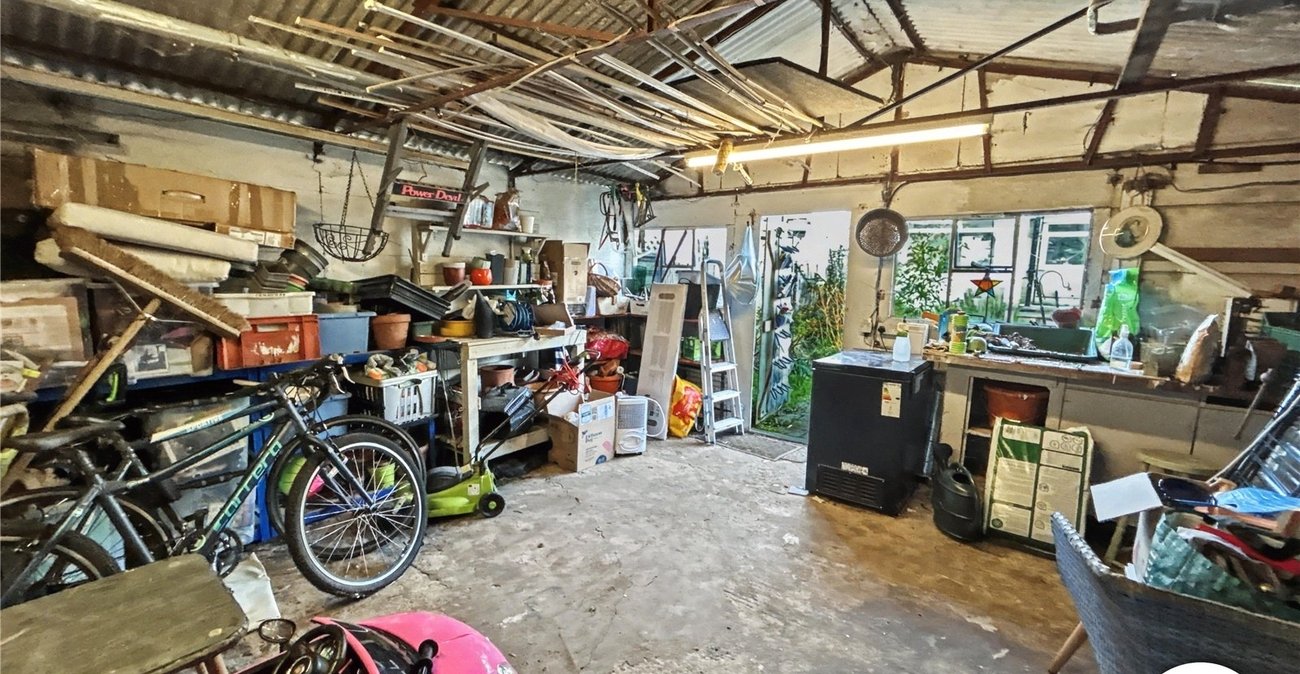 3 bedroom house for sale in Sidcup | Robinson Jackson