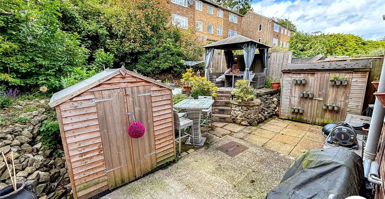 2 bedroom property for sale in Maidstone | Robinson Michael & Jackson