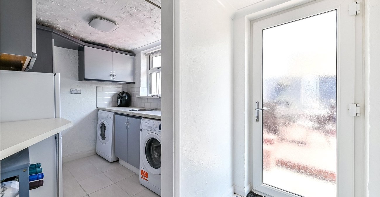 3 bedroom house for sale in Sittingbourne | Robinson Michael & Jackson
