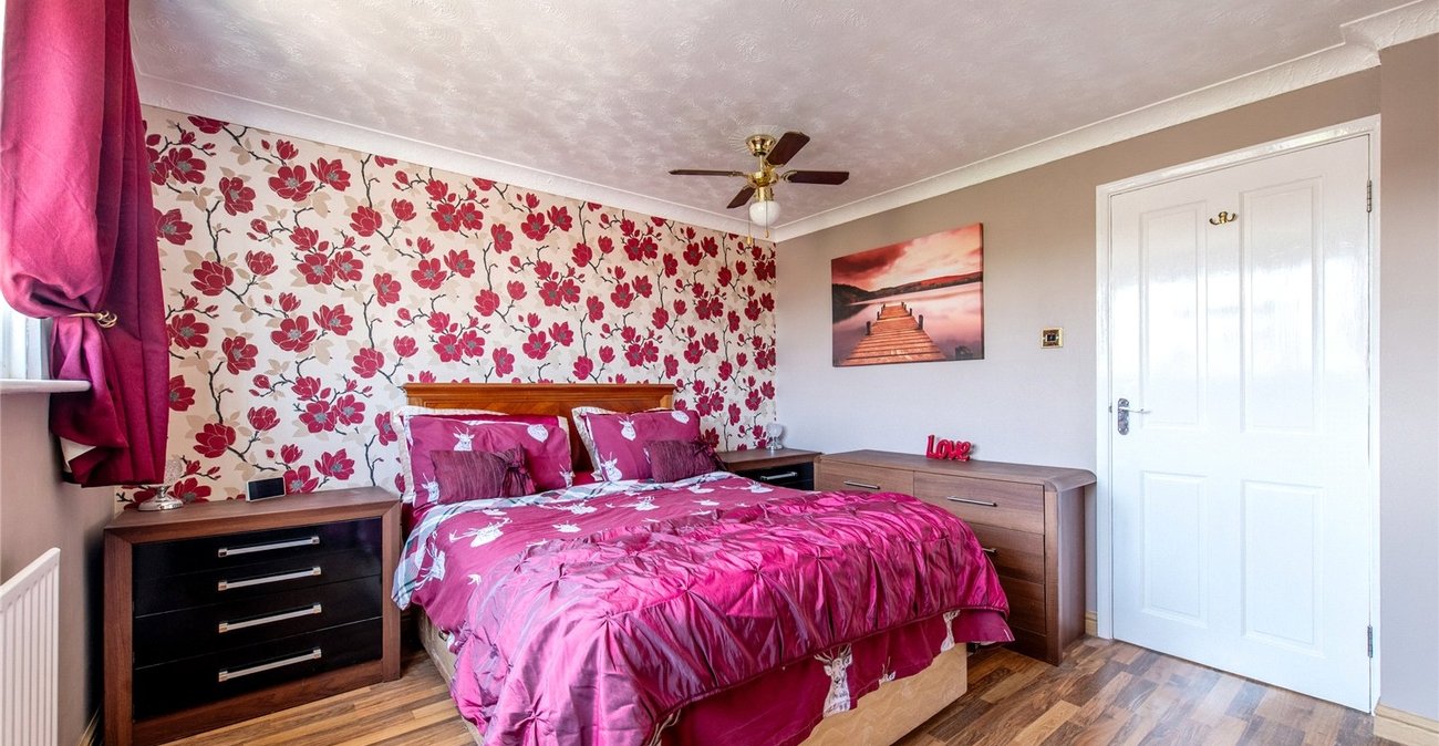3 bedroom house for sale in Sittingbourne | Robinson Michael & Jackson