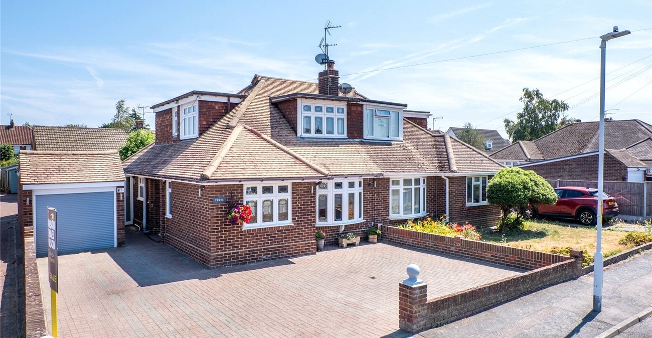 3 bedroom house for sale in Sittingbourne | Robinson Michael & Jackson