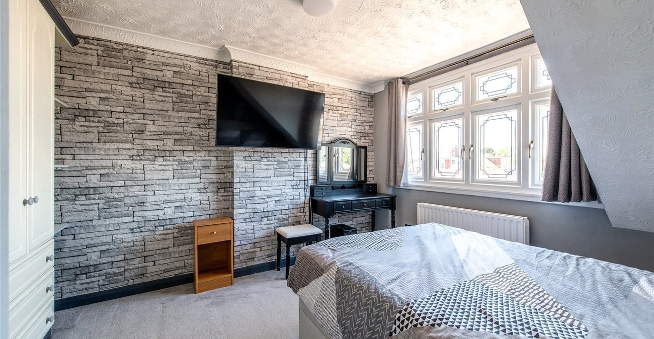 3 bedroom house for sale in Sittingbourne | Robinson Michael & Jackson