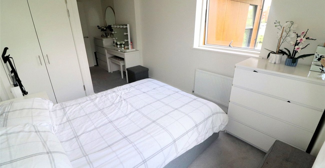 2 bedroom property for sale in Furners Close | Robinson Jackson