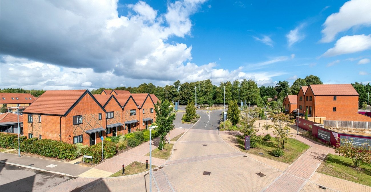 2 bedroom property for sale in Langley | Robinson Michael & Jackson