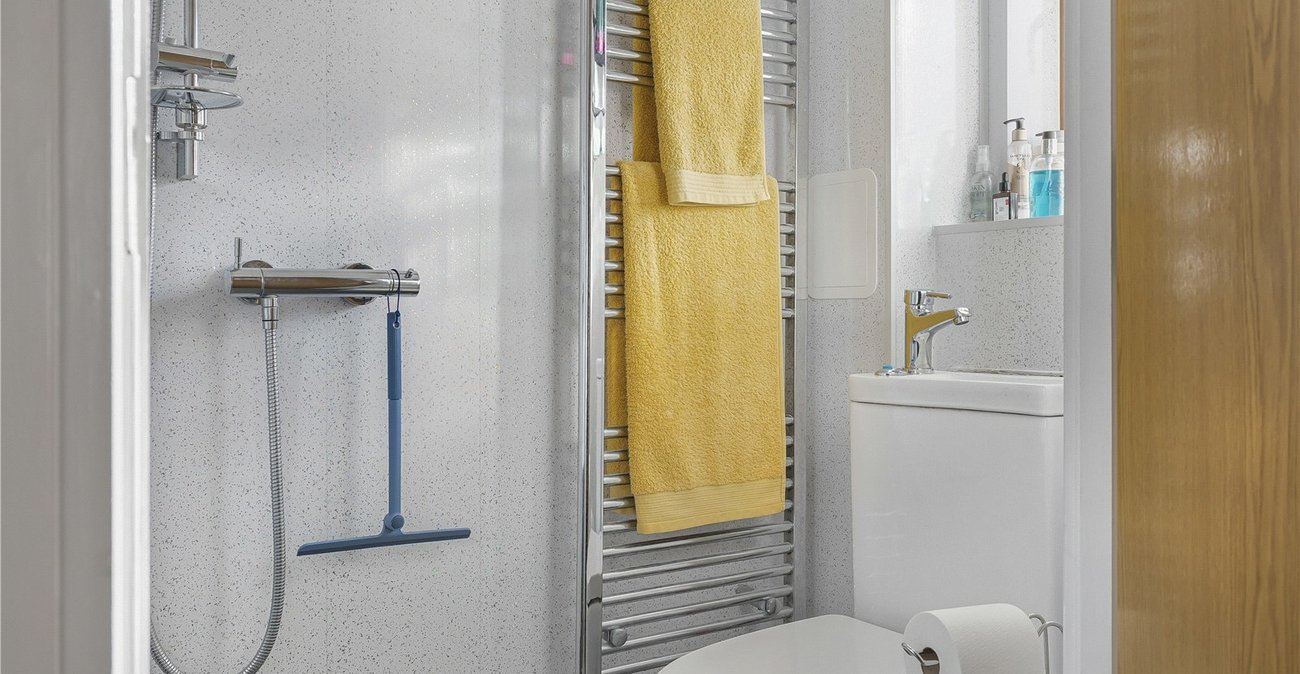 3 bedroom house for sale in Gravesend | Robinson Michael & Jackson