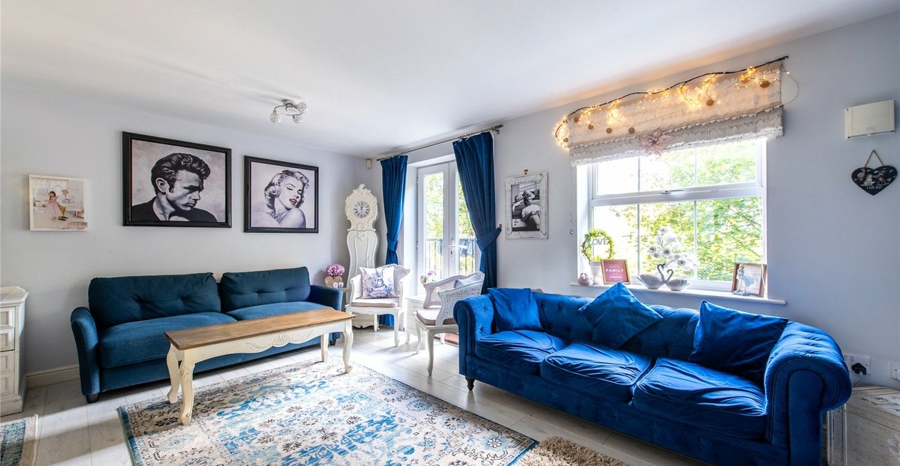 4 bedroom property for sale in Gillingham | Robinson Michael & Jackson