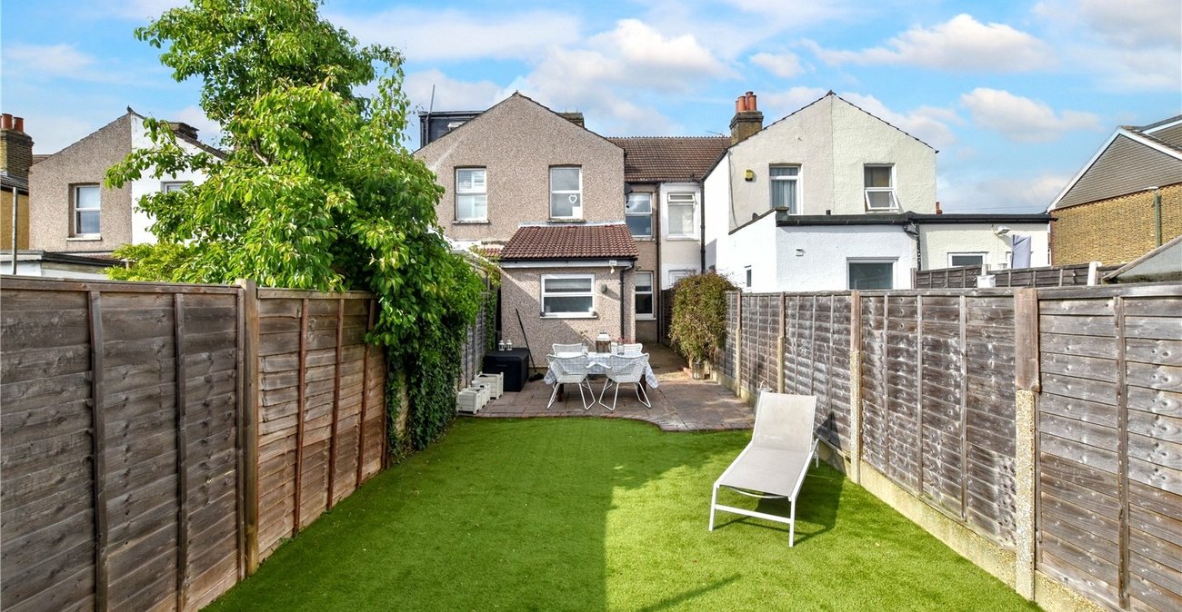 3 bedroom house for sale in Bexleyheath | Robinson Jackson
