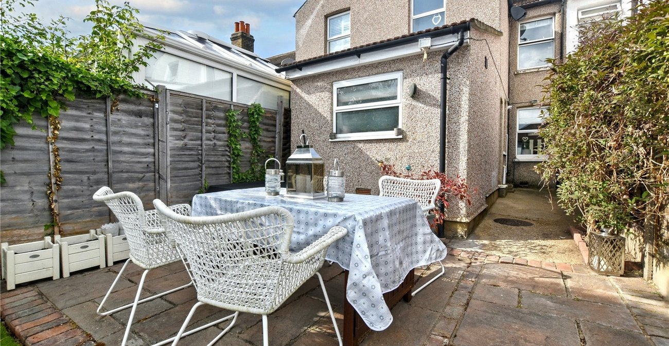 3 bedroom house for sale in Bexleyheath | Robinson Jackson