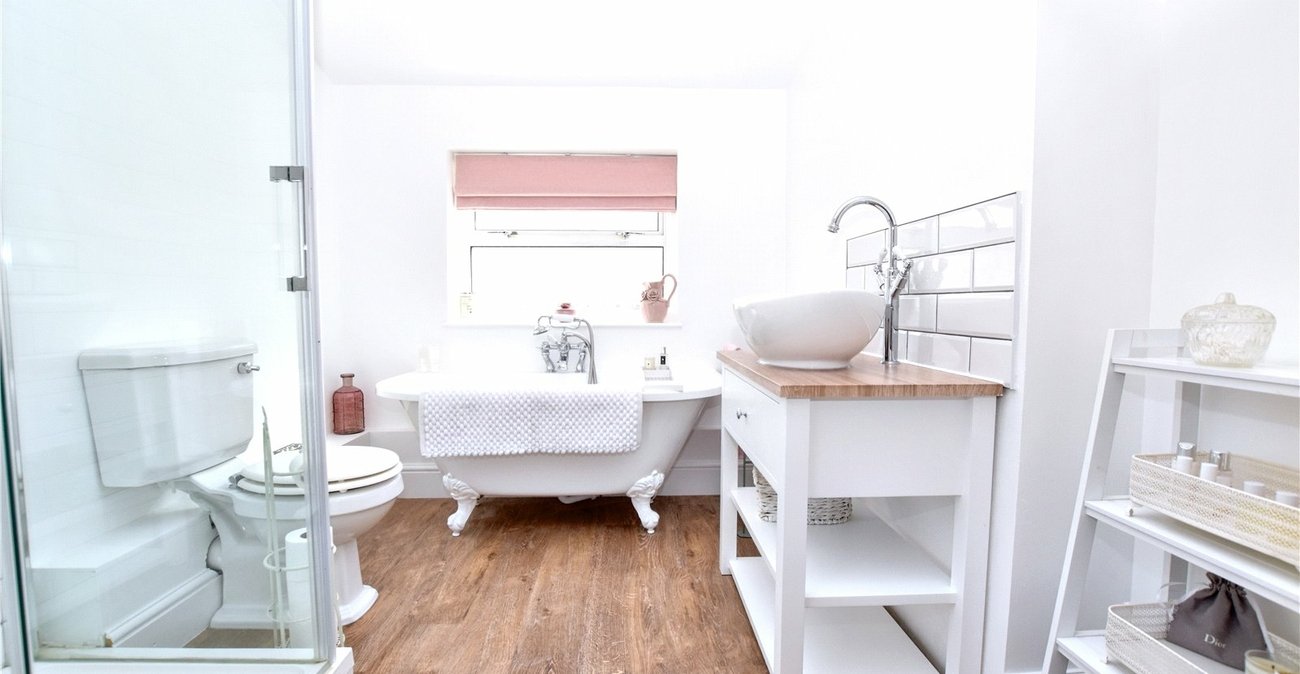 3 bedroom house for sale in Bexleyheath | Robinson Jackson