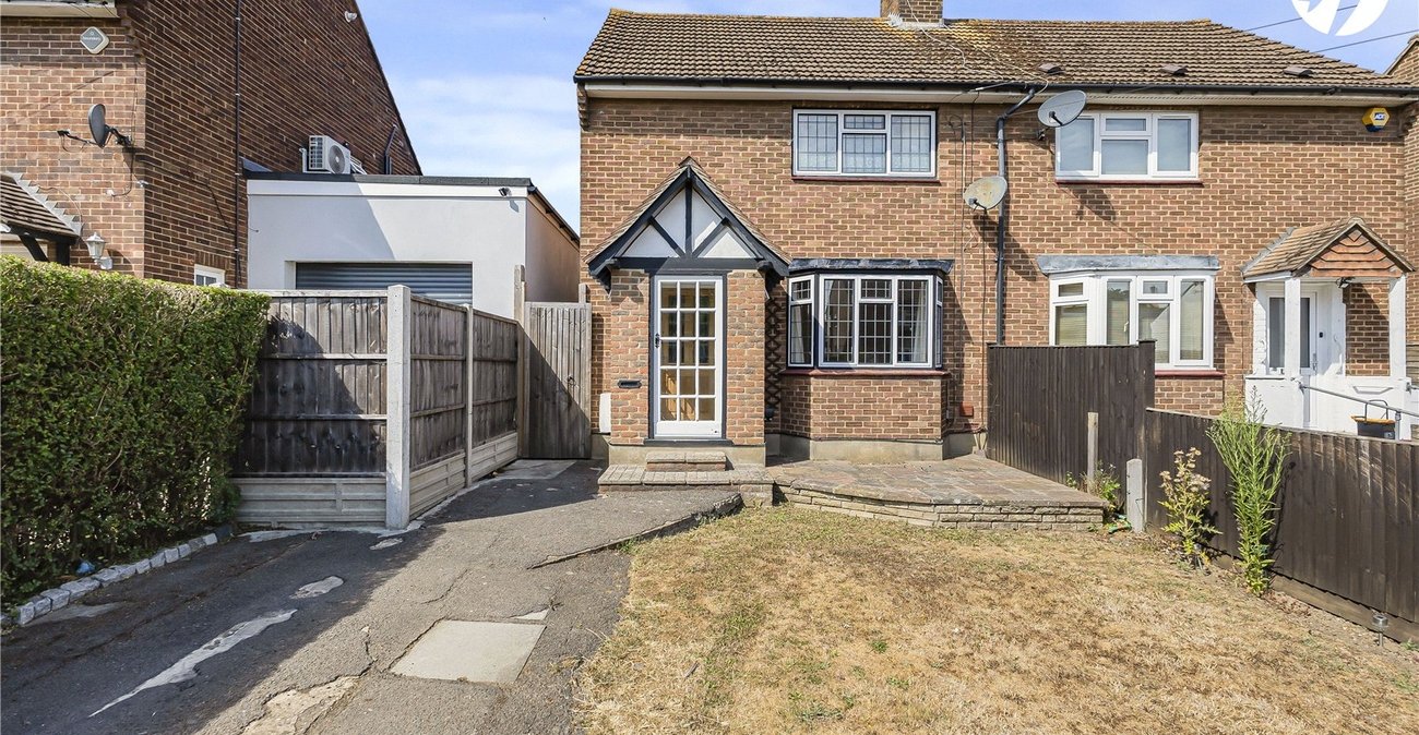 2 bedroom house for sale in Swanley | Robinson Jackson