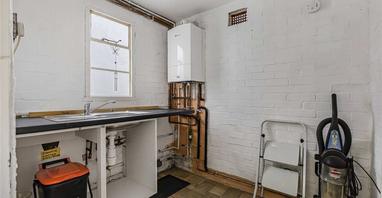 2 bedroom house for sale in Swanley | Robinson Jackson