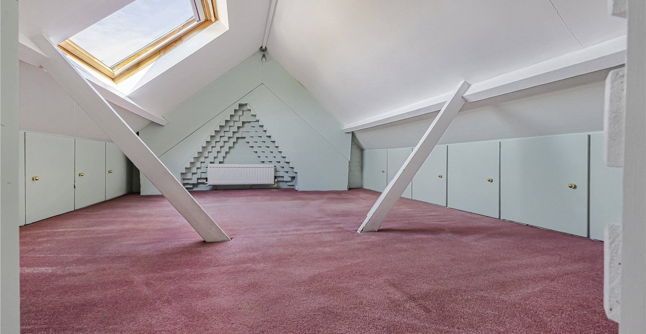 2 bedroom house for sale in Swanley | Robinson Jackson