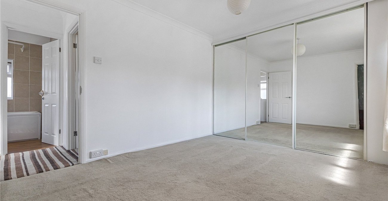 2 bedroom house for sale in Swanley | Robinson Jackson