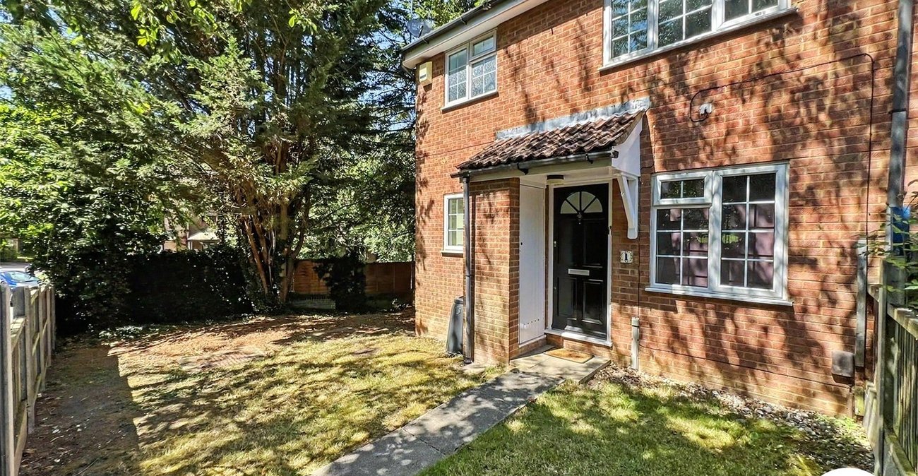 1 bedroom house for sale in Chatham | Robinson Michael & Jackson