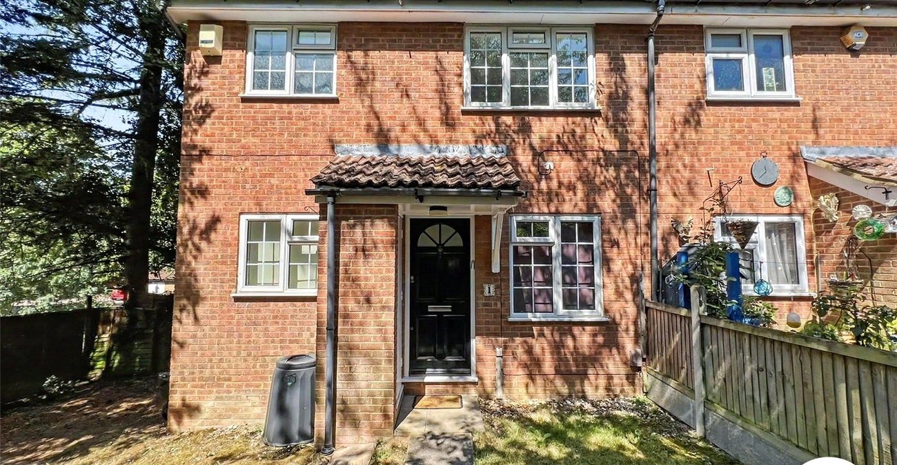 1 bedroom house for sale in Chatham | Robinson Michael & Jackson