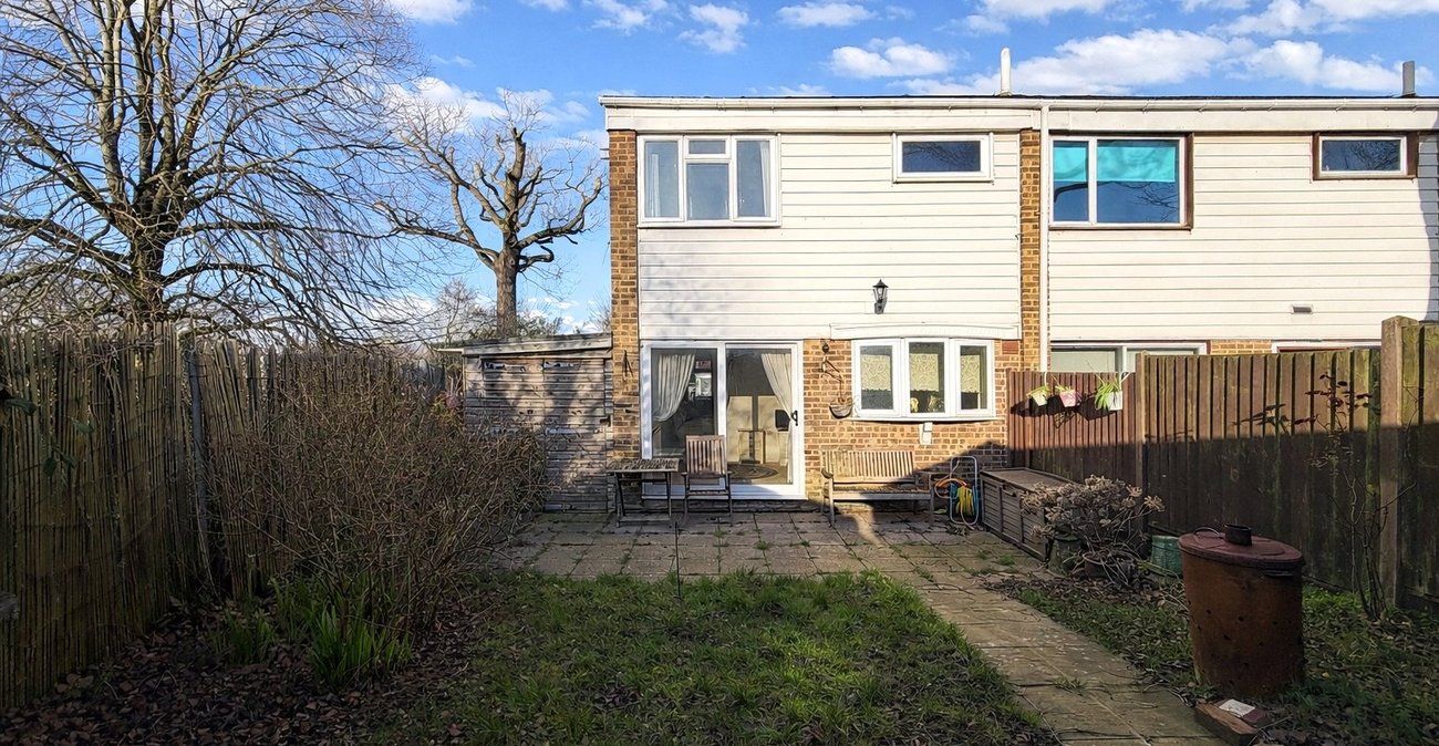 2 bedroom house for sale in Rainham | Robinson Michael & Jackson