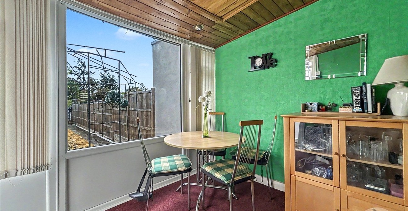 2 bedroom house for sale in Sidcup | Robinson Jackson