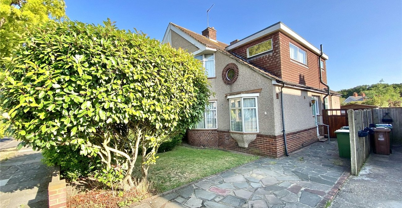 4 bedroom house for sale in Sidcup | Robinson Jackson