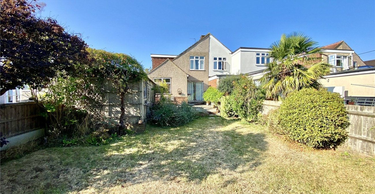 4 bedroom house for sale in Sidcup | Robinson Jackson