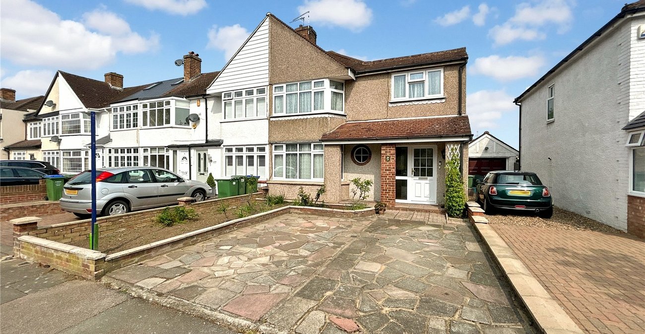 4 bedroom house for sale in Sidcup | Robinson Jackson