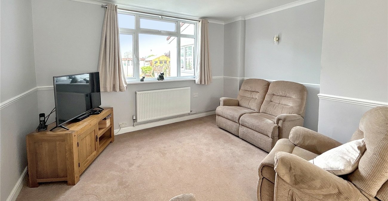 4 bedroom house for sale in Sidcup | Robinson Jackson