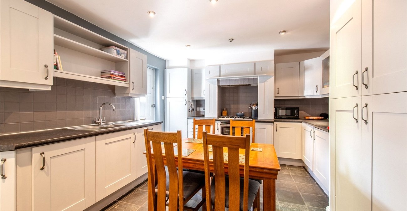 2 bedroom house for sale in Gravesend | Robinson Michael & Jackson