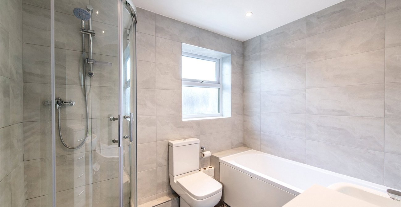 2 bedroom house for sale in Gravesend | Robinson Michael & Jackson