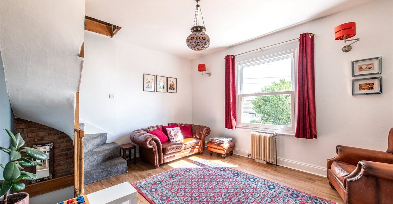 2 bedroom house for sale in Gravesend | Robinson Michael & Jackson