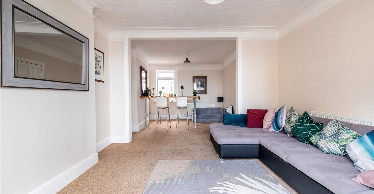 3 bedroom house for sale in Gravesend | Robinson Michael & Jackson