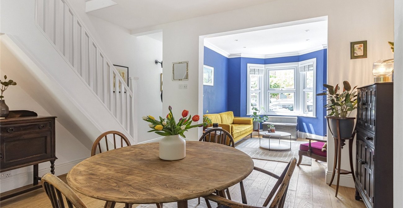 3 bedroom house for sale in Plumstead Common | Robinson Jackson