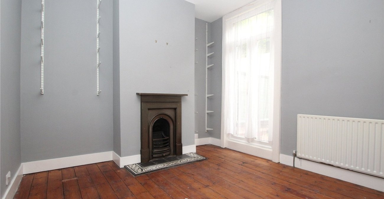 2 bedroom house for sale in Plumstead | Robinson Jackson