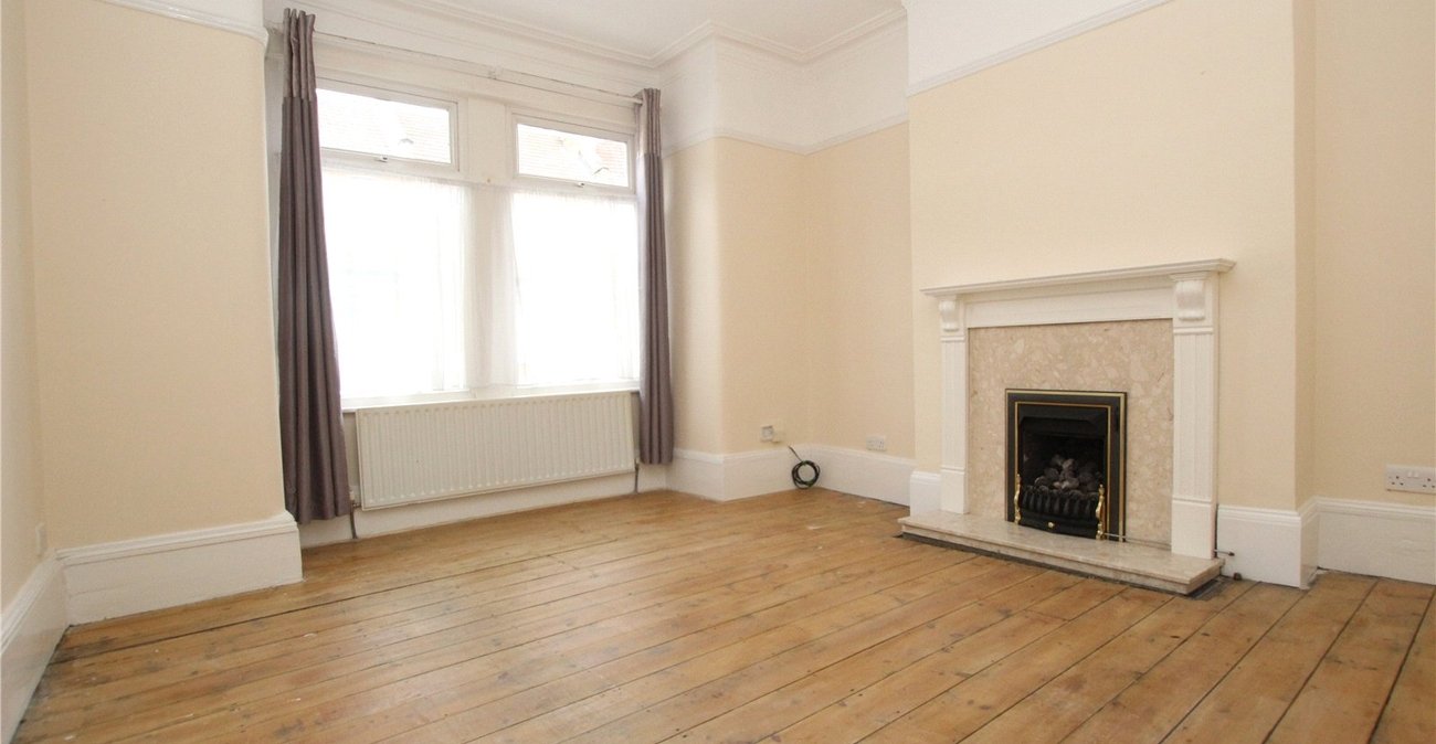2 bedroom house for sale in Plumstead | Robinson Jackson