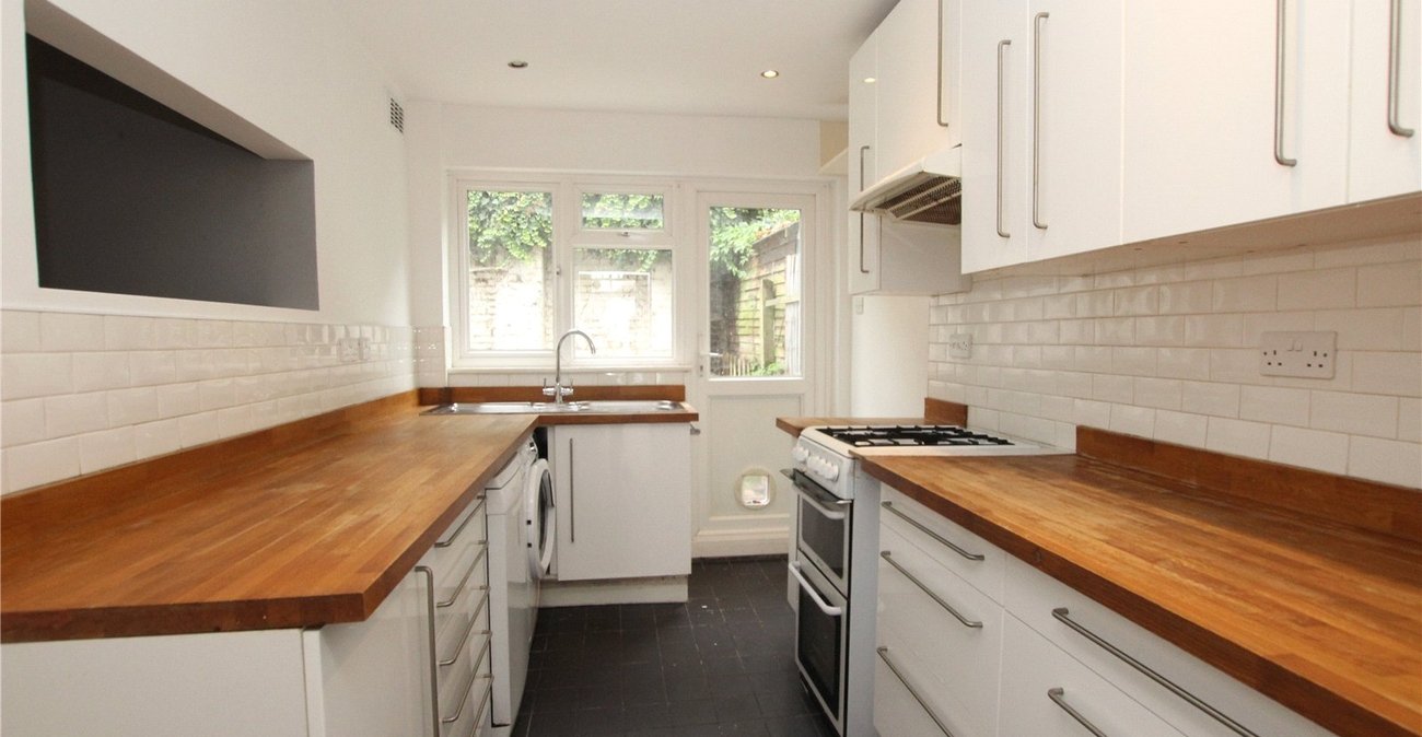 2 bedroom house for sale in Plumstead | Robinson Jackson