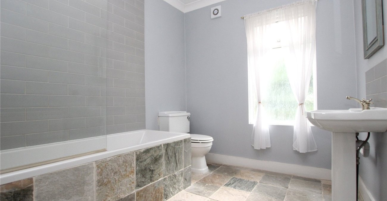 2 bedroom house for sale in Plumstead | Robinson Jackson
