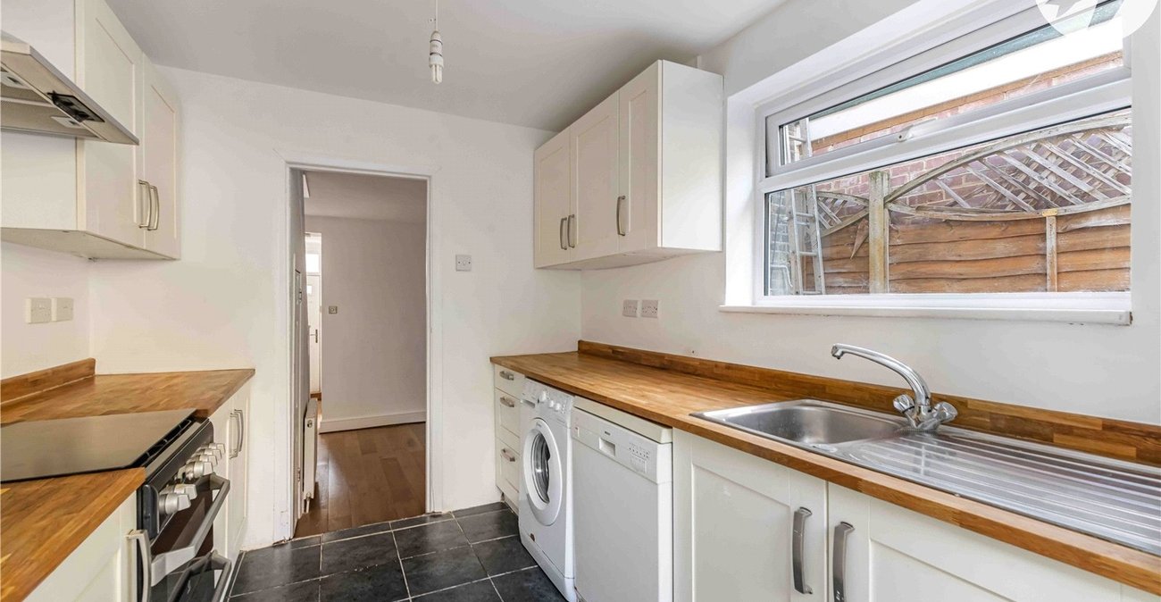 2 bedroom house for sale in Plumstead | Robinson Jackson