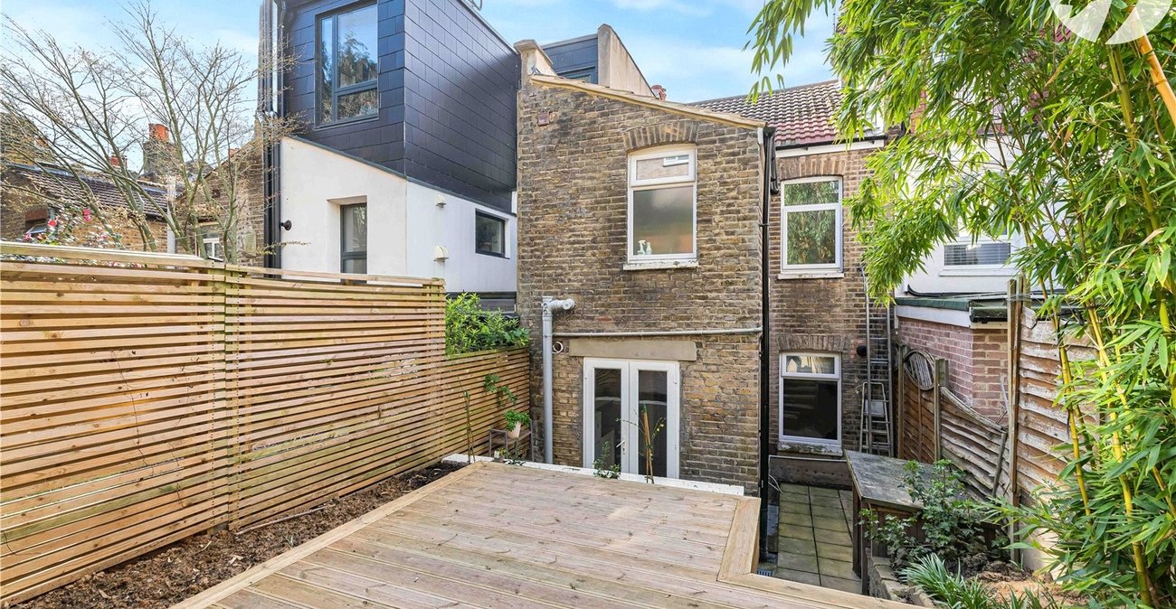 2 bedroom house for sale in Plumstead | Robinson Jackson