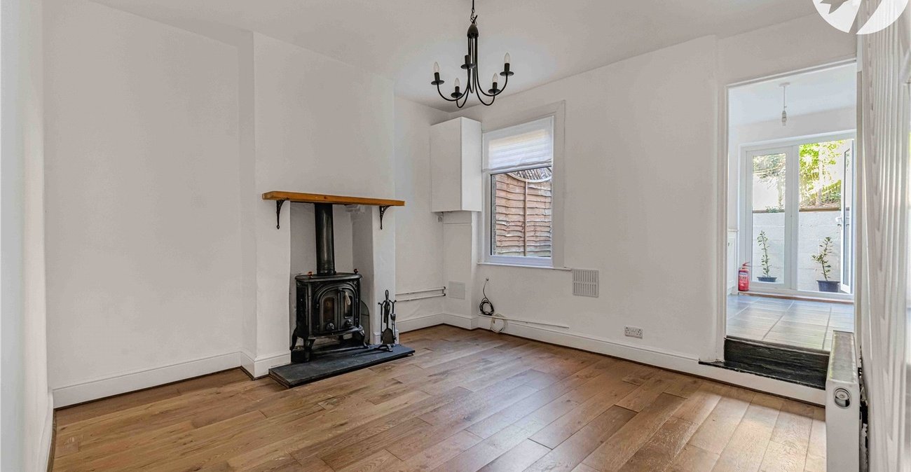 2 bedroom house for sale in Plumstead | Robinson Jackson