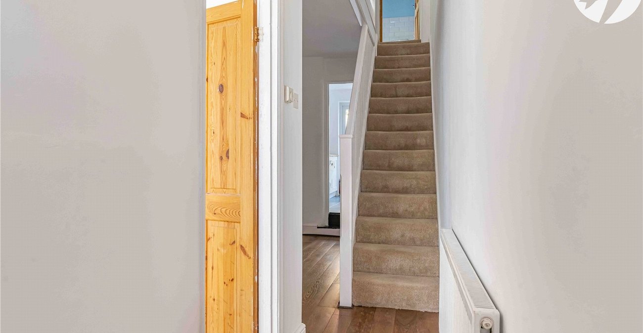 2 bedroom house for sale in Plumstead | Robinson Jackson