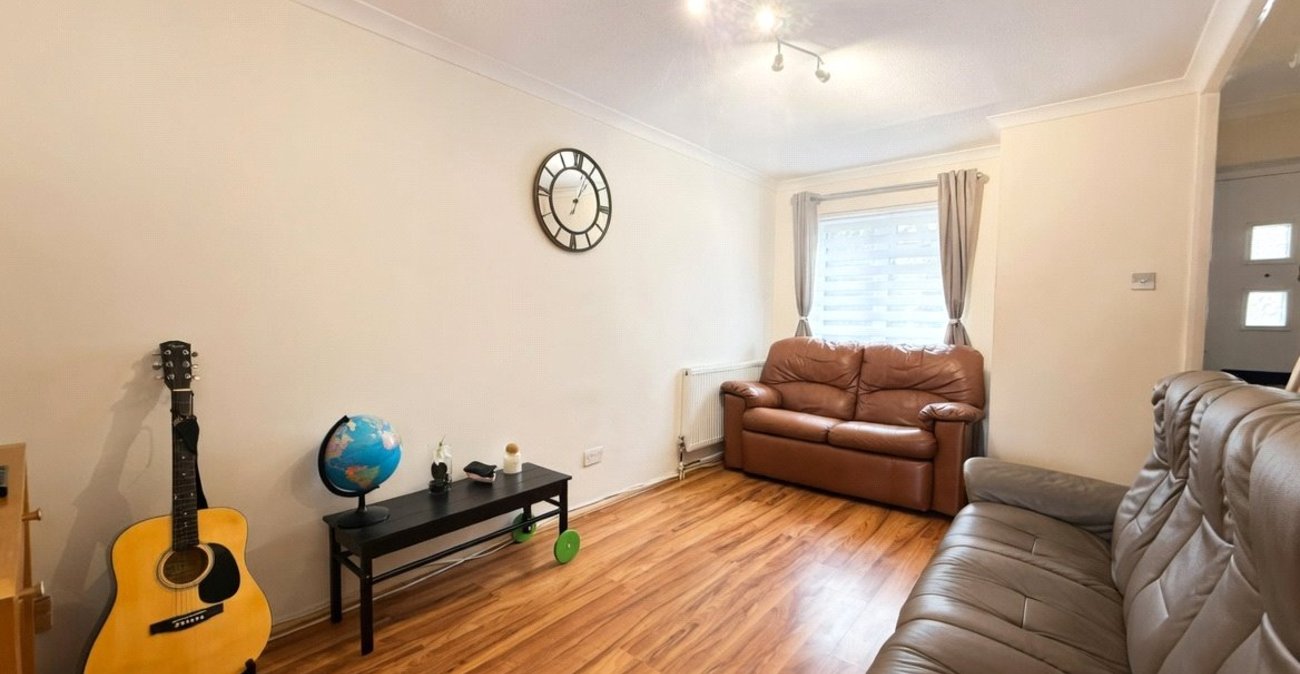 2 bedroom house for sale in Gravesend | Robinson Michael & Jackson