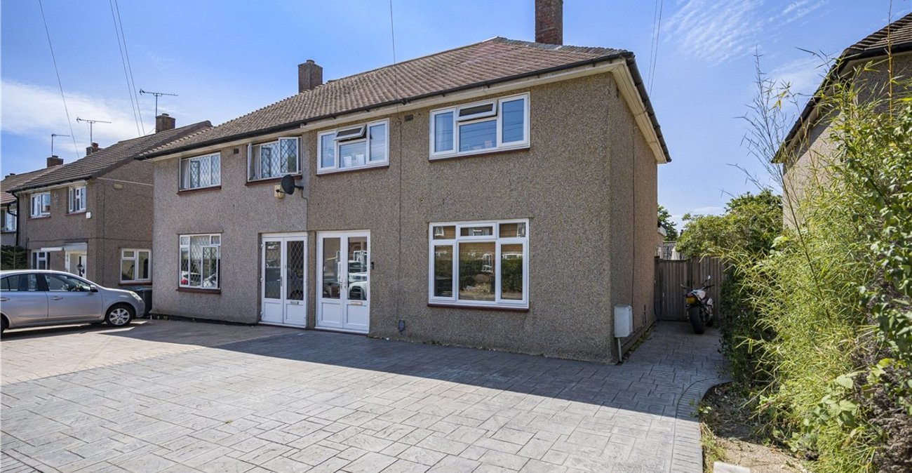 3 bedroom house for sale in St Pauls Cray | Robinson Jackson