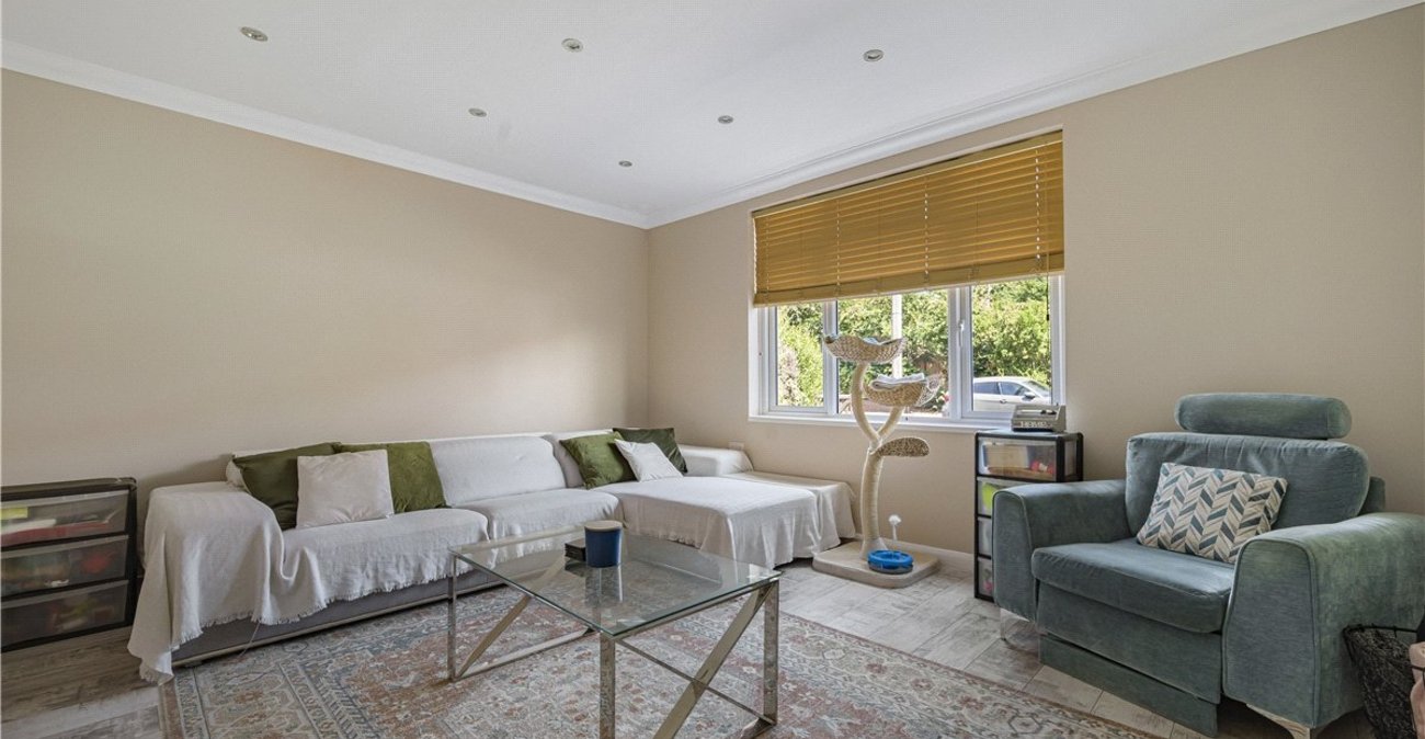 3 bedroom house for sale in St Pauls Cray | Robinson Jackson