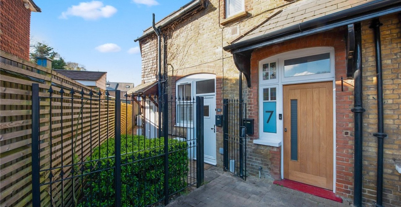 1 bedroom property for sale in Pratts Bottom | Robinson Jackson