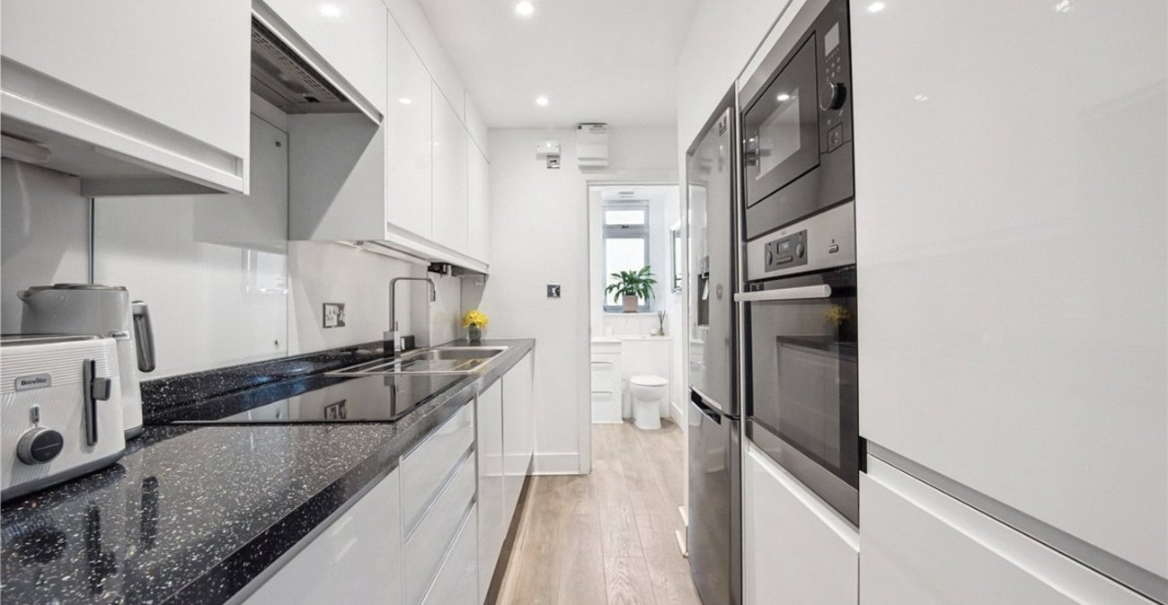 1 bedroom property for sale in Pratts Bottom | Robinson Jackson