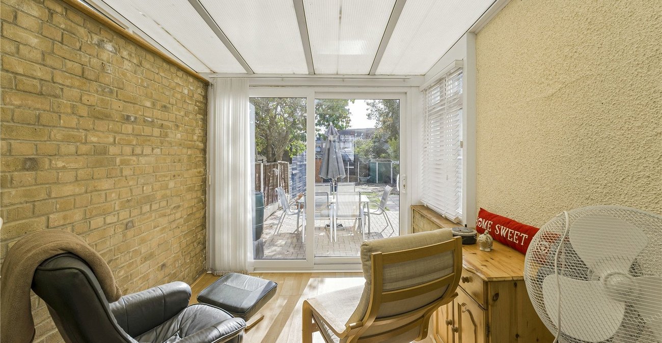 3 bedroom house for sale in Welling | Robinson Jackson